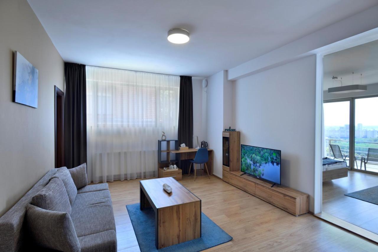 River View Apartments Hotel Bratislava Buitenkant foto